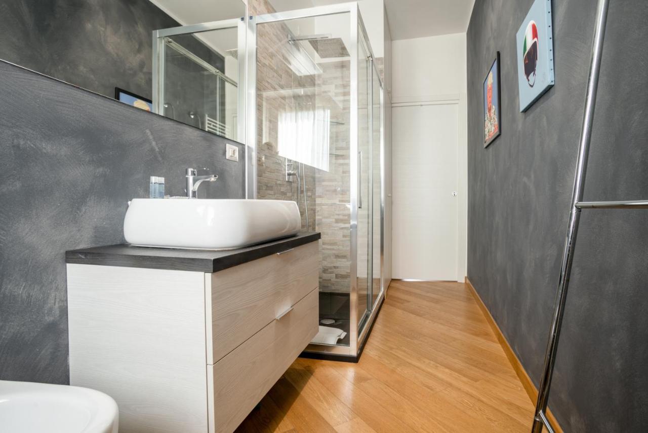 Ferienwohnung Elegante Bilocale In Zona Tortona Mailand Exterior foto