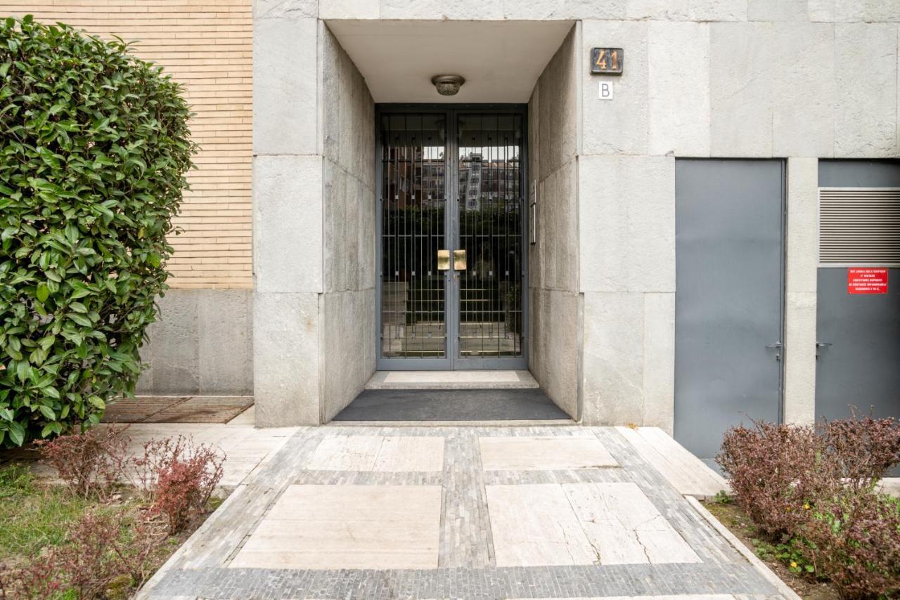 Ferienwohnung Elegante Bilocale In Zona Tortona Mailand Exterior foto